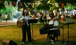 Manisalılar akustik yaz akşamlarında buluşuyor