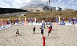 Voleybol tutkunları Kayseri Erciyes'te buluşacak