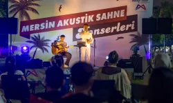 Akustik sahne yaz akşamlarına ritim katıyor