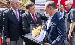 İzmir'de Başkan Tugay, şehit aileleri ve gazilerle buluştu