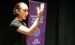 Maltepe'de Türk İşaret Dili kursiyerleri sertifikalandı