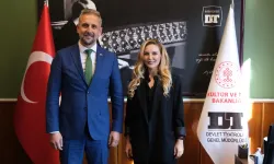 Bursa Devlet Tiyatrosu'nda Esendemir dönemi
