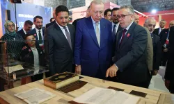 Cumhurbaşkanı Erdoğan'dan 'kitap' vurgusu... 'Bizi köklerimize bağlayan en güçlü damar'