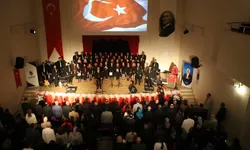 Cumhuriyet coşkusu türkülerle sahneye taşındı