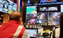 İstanbul'da son yılların en şiddetli yağışlarından biri yaşandı.. Sağanak kabusu: 2 can kaybı