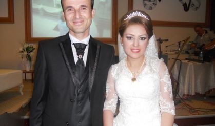 Emekli  Öğretmen çiftin mutlu günü