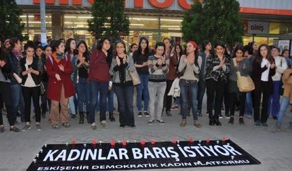 Turkey's women demand peace, urges rights platform