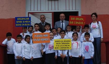 Nizip'te ilkokul öğrencilerinden organ bağış çağrısı