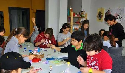 Kraft Sanat'tan çocuklar için "Junior Sömestr Sanat Kampı"