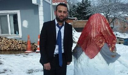 Man takes picture with ‘snowbride’ cursing singleness