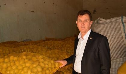 200 bin ton patates depoda kaldı