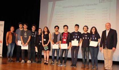 Türkiye’nin ilk "Liseler arası 3D Yazıcı Atölyesi ve Yarışması" Darüşşafaka’da düzenlendi