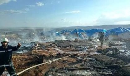 Rejim uçakları Sarmada kasabasını vurdu: 60 ölü