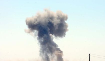 Suriye'deki IŞİD hedefleri bombalanıyor