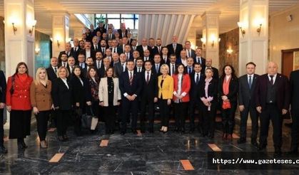 İmamoğlu'ndan soruşturma tepkisi; Rizeli'de Kasımpaşalı'da Diyarbakırlı'da Mertlik ister