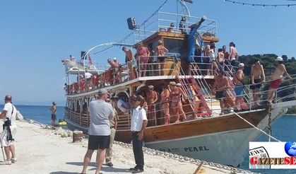 Arnavutluk'un eski askeri üssü Sazan Adası "turistik" oldu