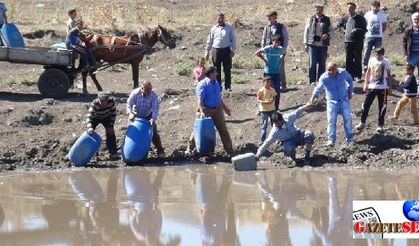 “No water, no votes” protest villagers in Kars