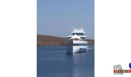 Steve Jobs’ luxury yacht continues striking Turkey coasts