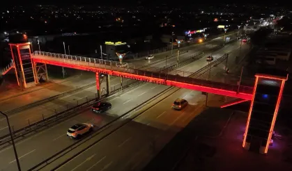 Kadına şiddete karşı turuncu mesaj