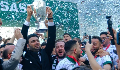 Bursaspor tarih yazdı... Kupasına kavuştu!