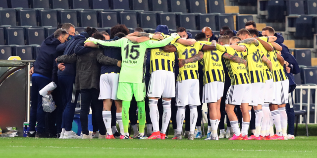 Fenerbahçe Kasımpaşa'yı 3-2 yendi... Maçtan fotoğraf kareleri