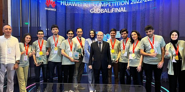 Türk öğrenciler Uluslararası Huawei Bilişim Yarışması’ndan ödülle döndü   