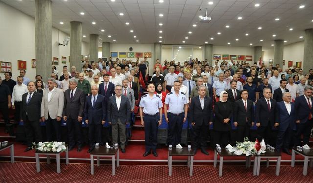 ERÜ’de '15 Temmuz Milletin Zaferi ve FETÖ Terör Örgütü' konulu konferans