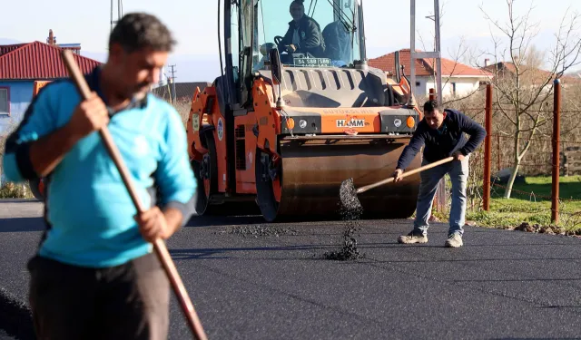 Sakarya Söğütlü’nün kırsalındaki iki mahallede asfalt hamlesi