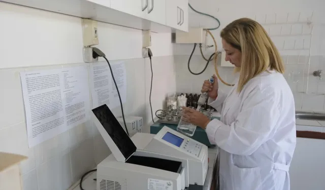 Adana Büyükşehir'den üreticiye analiz hizmeti