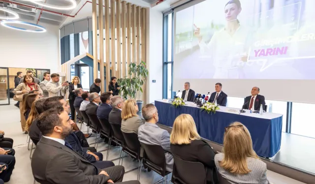 Gelecek 'İzmirMeets 2025' konuşturulacak