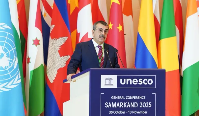 Bakan Tekin'den 'Dünya Türk Dili Ailesi' mesajı