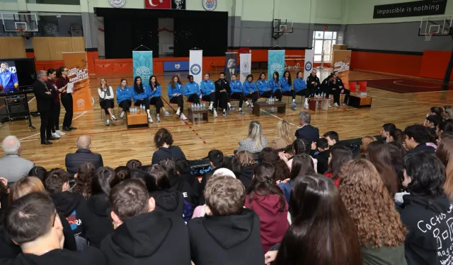 Bursa Nilüfer'in Sultanları öğrencilerle söyleşide buluştu