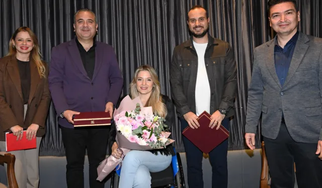 Bursa Osmangazi'de 'Asla Pes Etmeyenler' söyleşisi ilham verdi