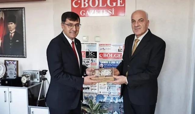 Kütahya Belediye Başkanı Kahveci'den yerel basın ziyareti