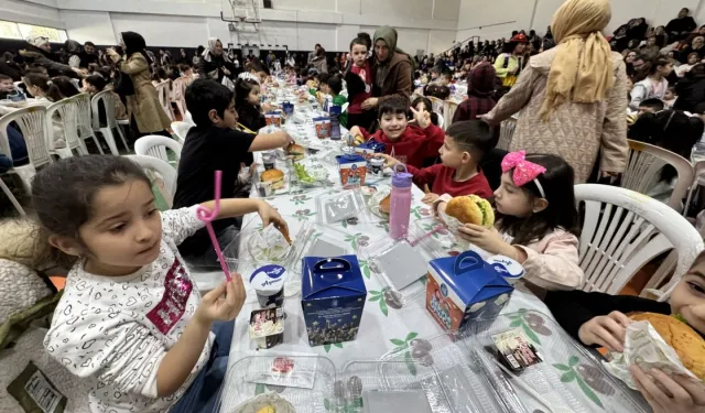 Belediyeden çocuklara özel tekne orucu iftarı