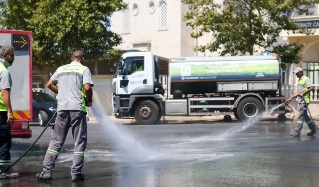 İstanbul Bakırköy'de temizlik seferberliği başladı