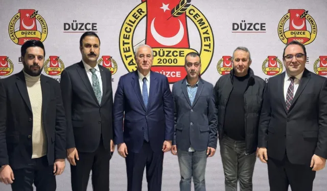 Kamu Başdenetçisi Akarca, Düzce'de gazetecileri ziyaret etti