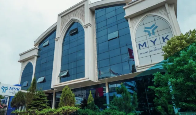 40 yeni meslek daha 'mesleki yeterlilik' kapsamında... Mesleki belge zorunluluğu 244'e çıktı