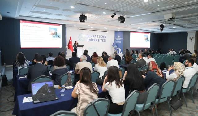 BTÜ'de üniversitelere yönelik bütçe eğitimi başladı