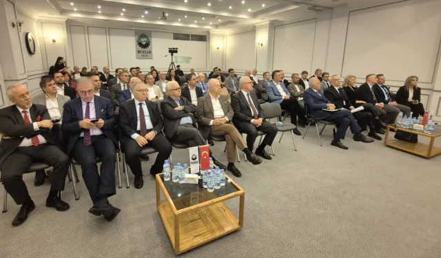 BUSİAD: Türkiye riskler kadar büyük fırsatlarla da karşı karşıya