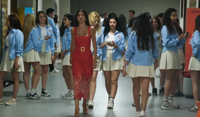 Ekranın yeni divası Şebnem Akkaya