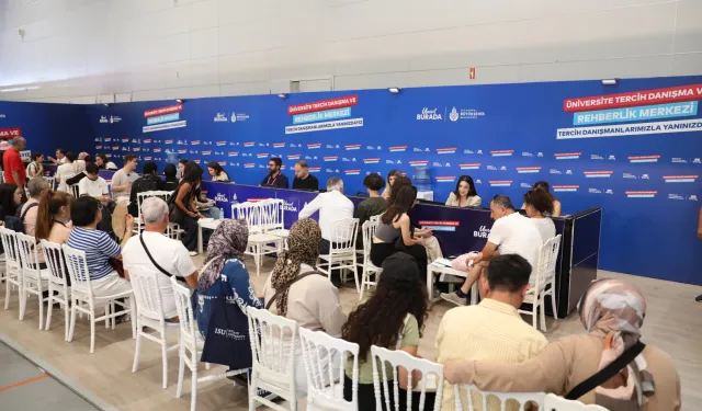 Binlerce gencin üniversite tercihlerine İBB katkısı