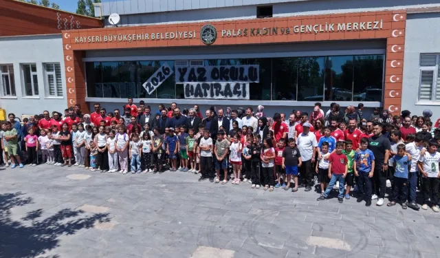 Kayseri Büyükşehir yaz okullarından görkemli final