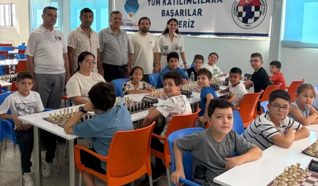 Bursa Yenişehir'de hızlı satranç heyecanı