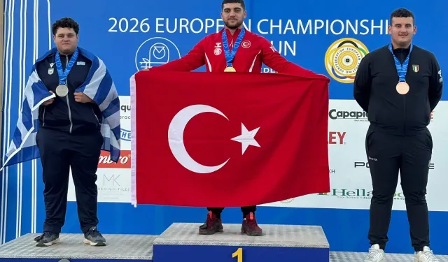 Kağıtspor dünya kürsüsünde gururlandırıyor