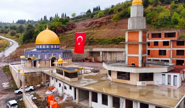 Karamürsel Aksa Camii Büyükşehir'le yükseliyor
