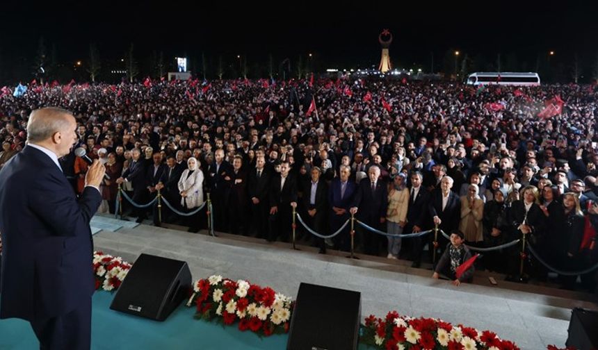 Erdoğan: Kimse kaybetmedi, 85 milyon kazanmıştır