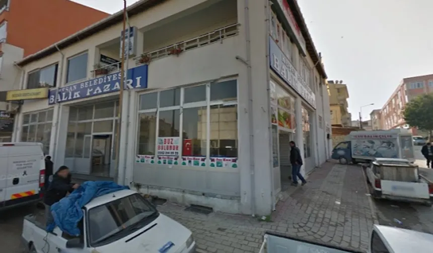 Edirne Keşan Balık Hali'nde kanalizasyon krizi!