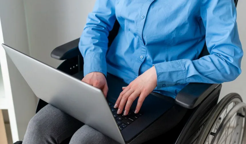 Kocaeli Büyükşehir'de online hizmetler artık 'engelsiz'