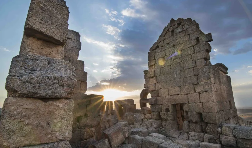 UNESCO'da Türkiye'nin varlık sayısı artıyor! Zerzevan Kalesi ve Mithraeum 2026'da değerlendirilecek